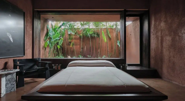 Suite Further Hotel