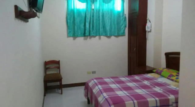 Hotel Boston, Забронировать Отель Отели Гуаякиль 3 звезды, рядом с Nahin Isaias Museum, 3*