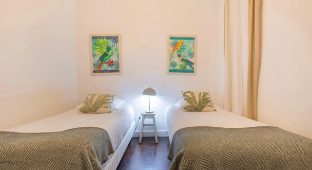 Private Terrace Apartment in Historic Centre 3 by Lisbonne Collection, Забронировать Апартаменты/квартира Апартаменты Лиссабона, рядом с Museu de Artes Decorativas, Апартаменты/квартира