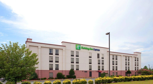 Fairfield Inn & Suites by Marriott Greenville Simpsonville, Забронировать Отель Отели Симпсонвилл с завтраком, рядом с Prisma Health Hillcrest Hospital, Завтраки