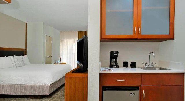 Studio SpringHill Suites by Marriott Madera