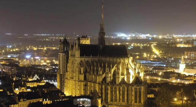 Le 360 Tour Perret 19eme Panorama 4 Etoiles, Đặt Căn hộ Amiens 