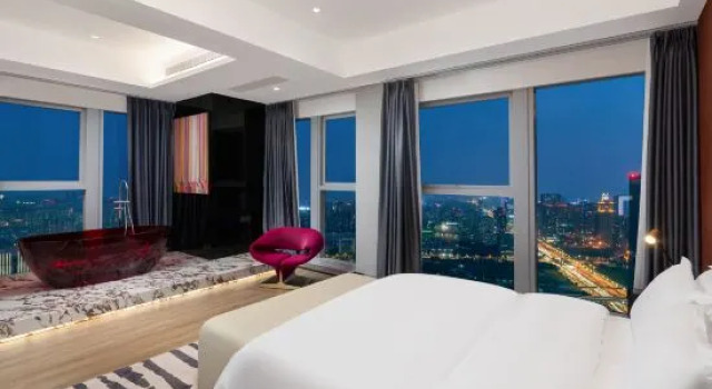 Люкс Executive Chengdu ONE Hotel (Global Center Financial City)