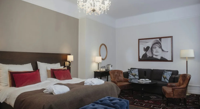 Полулюкс Home Hotel Drott