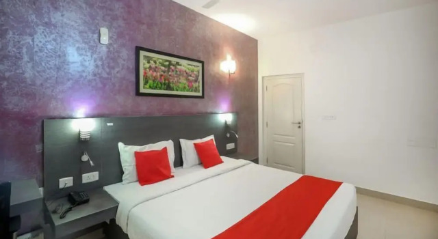 Люкс Stay Easy Service Appartment