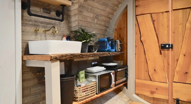 Hobbit-style House in Bath