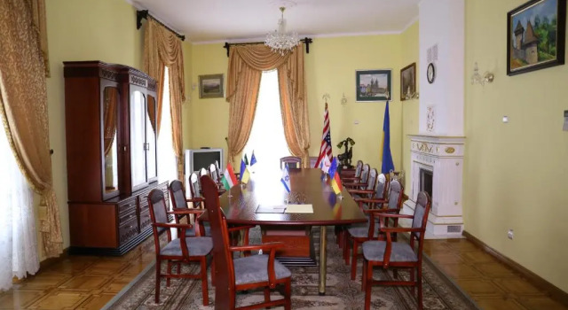 Люкс Presidential Hotel Star