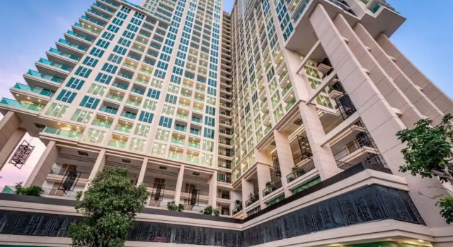 City Condo by Somphong