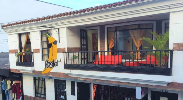 Bananas Hostel, Book Hostel Hotels in Risaralda with Parking, Parking
