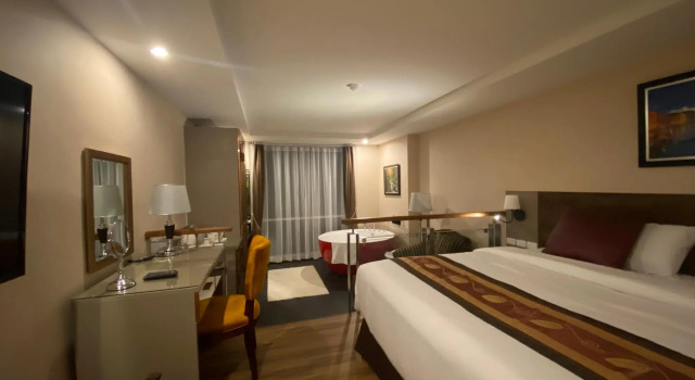 Люкс с видом на город Le Cannes, a Recall Luxe Hotel