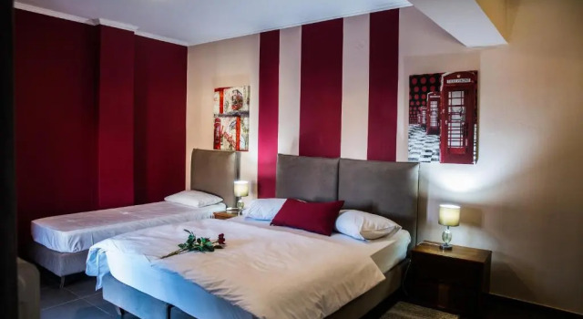 Suite De lujo Ginas Studios
