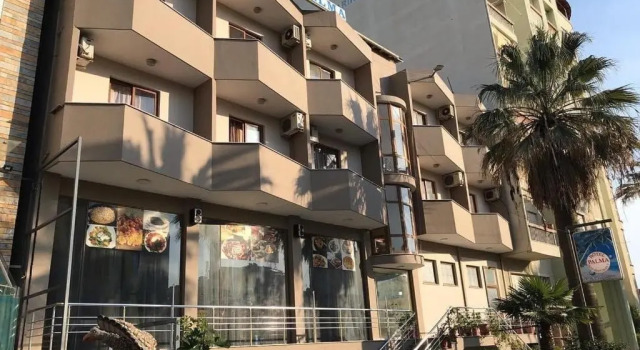 Hotel Palma, Rezerwuj Hotel Hotele w Durres County z parkingiem, Parking