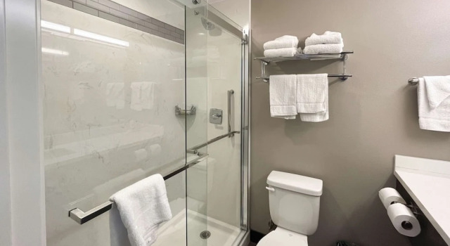 Четырёхместный номер Deluxe Motel 6 Los Angeles, CA - Downtown
