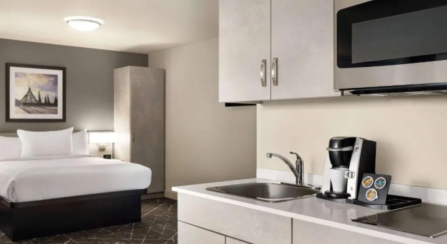 Microtel Inn & Suites by Wyndham Dorval, Rezervovat Hotel Dorval Island Quebec