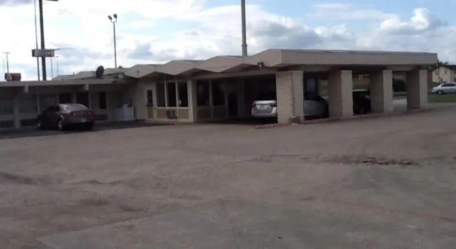 Economy Inn Greenville, Забронировать Отель Гринвилл Dallas - Fort Worth Metropolitan Area, рядом с Муниципальное поле для гольфа McQuinney Howell в парке Райт