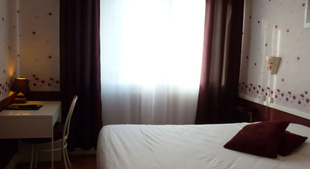 Hôtel Richelieu, Le Havre Centre-Ville, Perret, Book Hotel Perret 