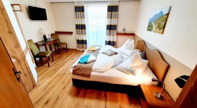 Двухместный номер Standard с балконом Gästehaus Bärwald