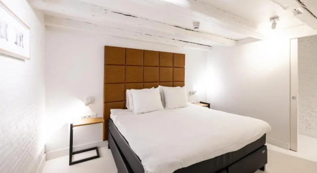 Апартаменты c 1 комнатой с видом на канал YAYS Amsterdam Salthouse Canal by Numa