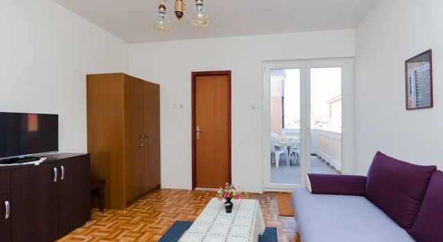 Apartment Zdravka, Prenota Appartamento Hotel a Isole Quarnerine con parcheggio, Parcheggio