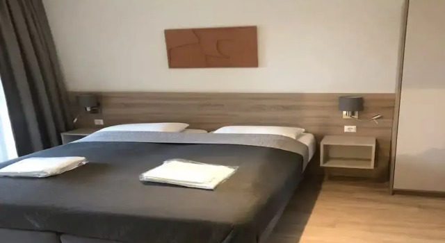 Lodge With Beautiful View of the Church and Dunes, Prenota Appartamento Hotel a Walcheren con parcheggio, Parcheggio