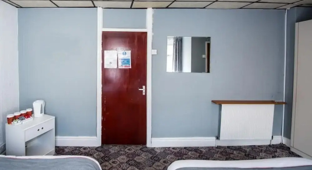 Четырёхместный семейный номер Standard MyRoomz Silver Strand Hotel