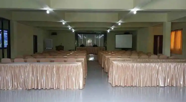 Hotel Ahriani