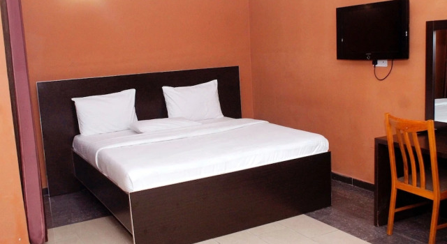 Garden City Marriott Hotel