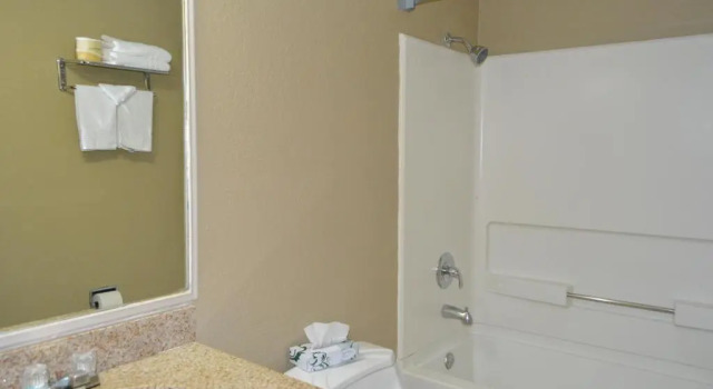 Habitación doble Accessible Super 8 by Wyndham Topeka/Wanamaker RD/I-70