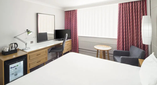 Номер Premium Holiday Inn Peterborough West by IHG