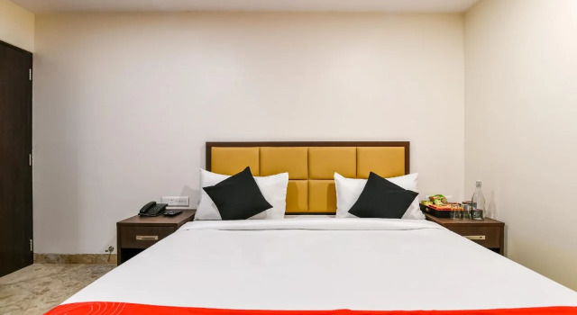 Jade Studio By OYO Rooms