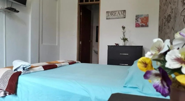La Casa Cafe Guesthouse