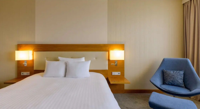 Двухместный номер Classic Mövenpick Hotel Geneva