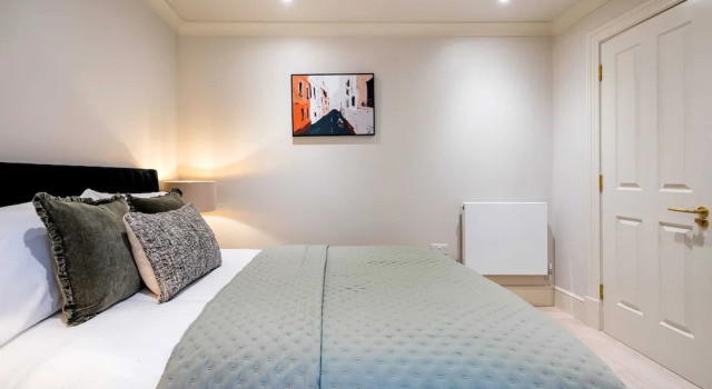 Marble Arch Suites