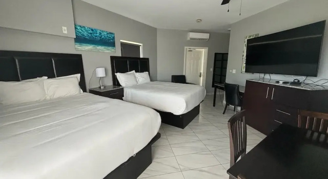 Люкс Grace Bay Suites