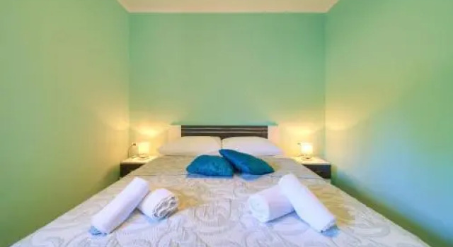 Holiday Home Vrh, Buchen Sie Ferienwohnung Vrh Insel Krk