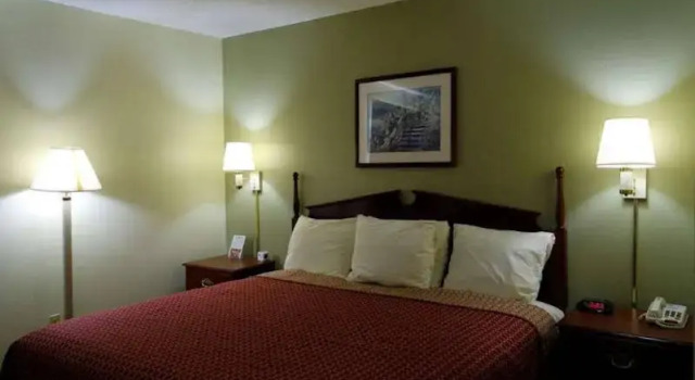 Knights Inn Chattanooga/Airport Area, จอง โรงแรม Chattanooga เทนเนสซี