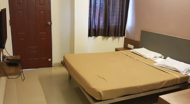 Hotel Bhagwati Lodging, Забронировать Отель Отели штата Махараштры 3 звезды, 3*