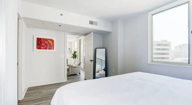Апартаменты Luxury Elegant 2BR Apartment - Minutes to D.C.