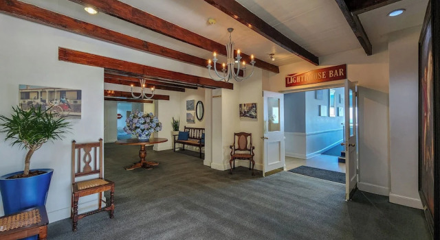 Blue Peter Hotel