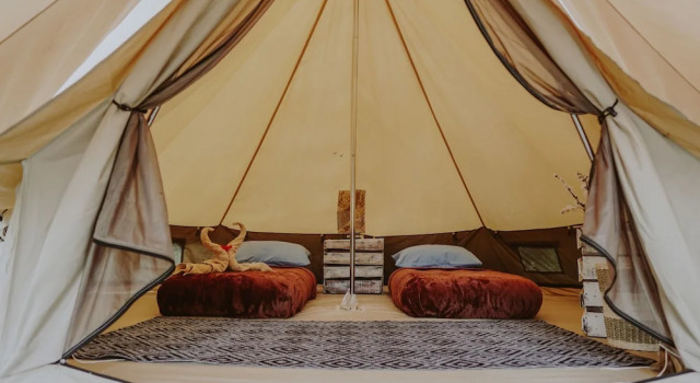 Damarwidi Glamping, Забронировать Кемпинг Отели провинции Бали с завтраком, Завтраки