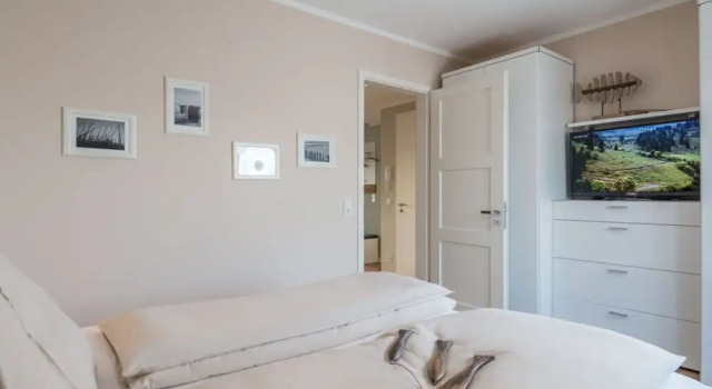 Апартаменты Holiday Apartment 11deg East