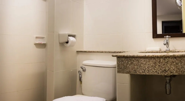 Двухместный номер Economy с балконом Sunshine Hostel
