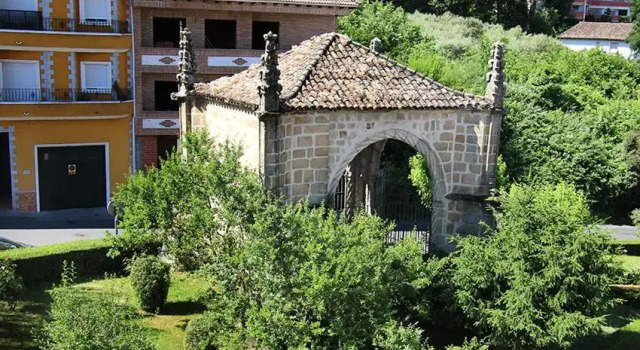 Hostal La Taberna, Buchen Sie Hotel Günstige Hotels in Kastilien-León