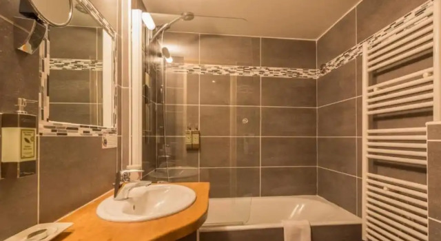 Номер Standard Дуплекс с балконом Les Grands Montets Hotel & Spa