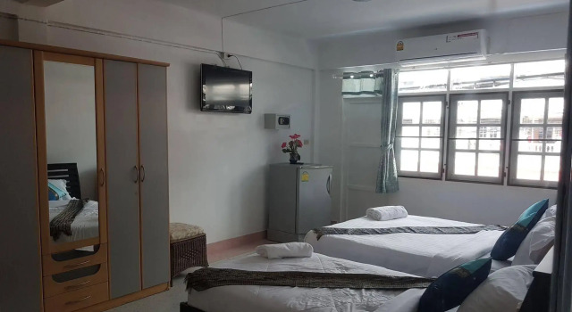 Chaam Guesthouse