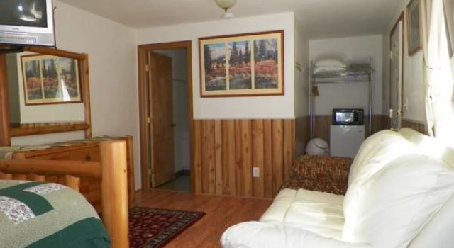 Bear Creek Cabins