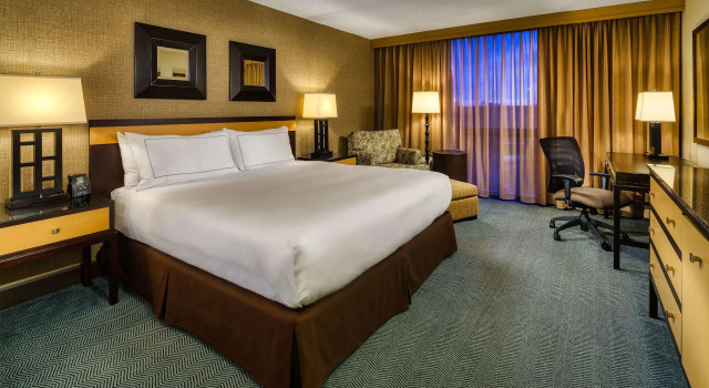 DoubleTree by Hilton Chicago - Arlington Heights, Забронировать Отель Отели Иллинойс 4 звезды, 4*