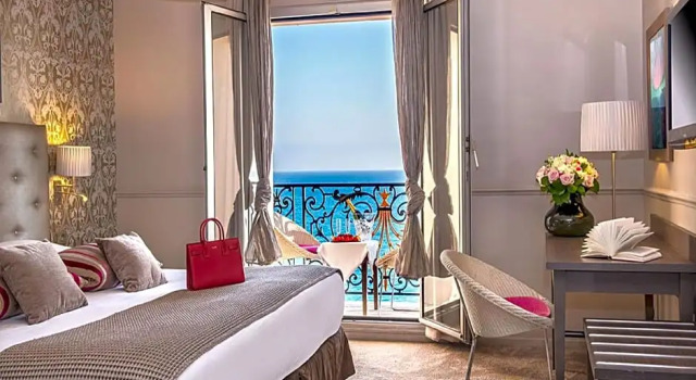 Номер Standard с видом на море Hôtel Le Royal Promenade des Anglais