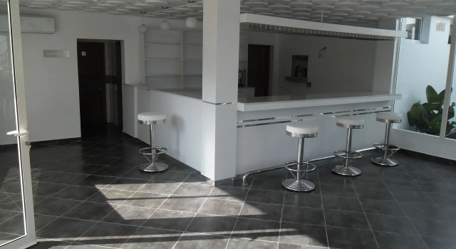 Hôtel Lyla confort, Rezerwuj Hotel Hotele w Tanger-Tetouan z parkingiem, Parking