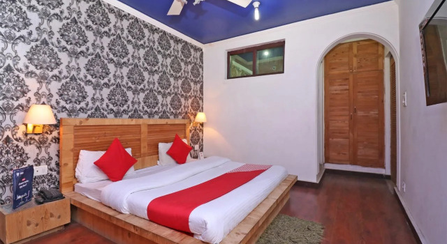 Hotel La Villa, Забронировать Отель Сринагар Jammu & Kashmir Ski